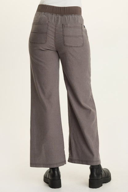 Riven Twill Wide Leg Pull-On Pant