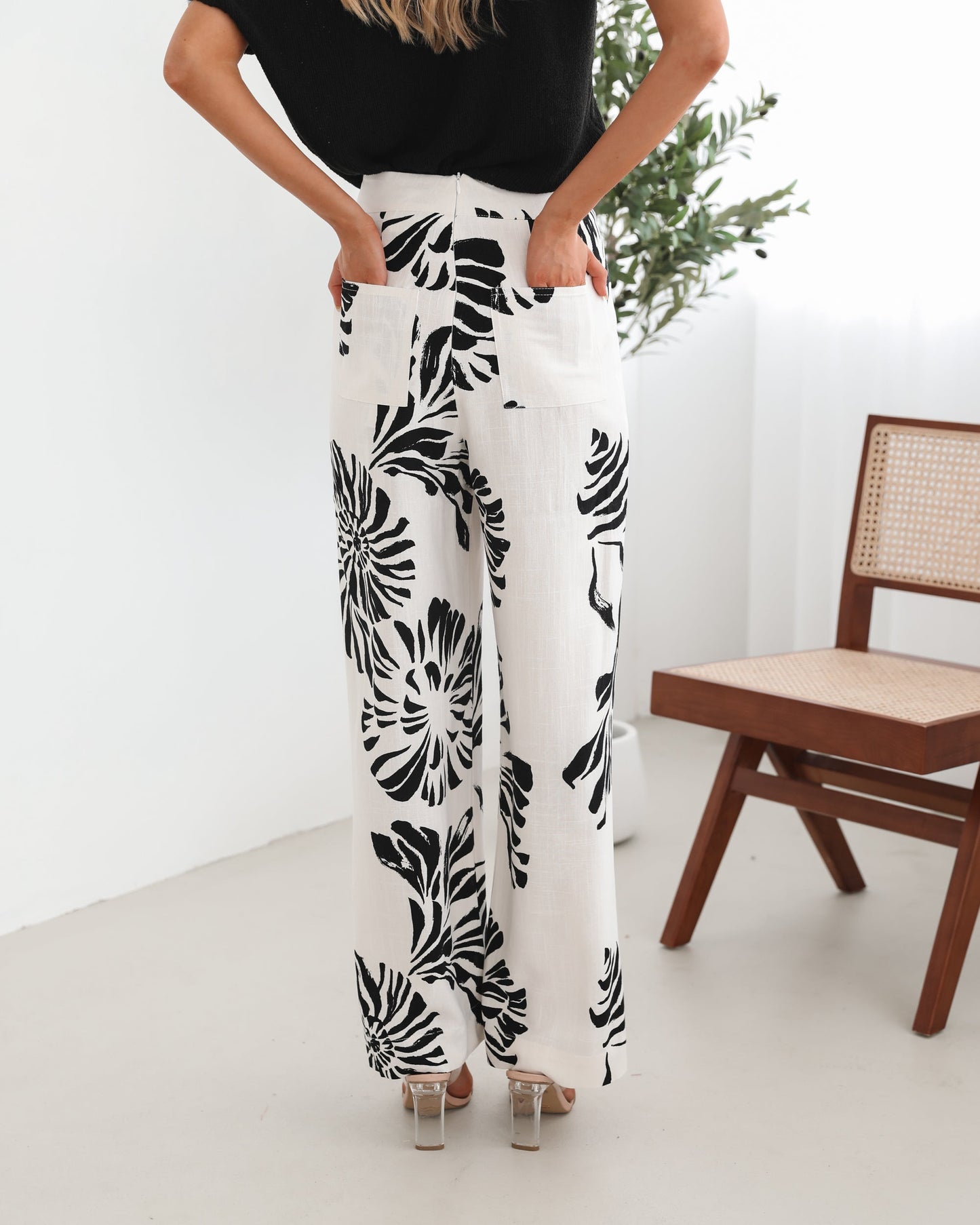 Amelyn White Print Pants | Women's Linen Blend Wide Leg Pants
