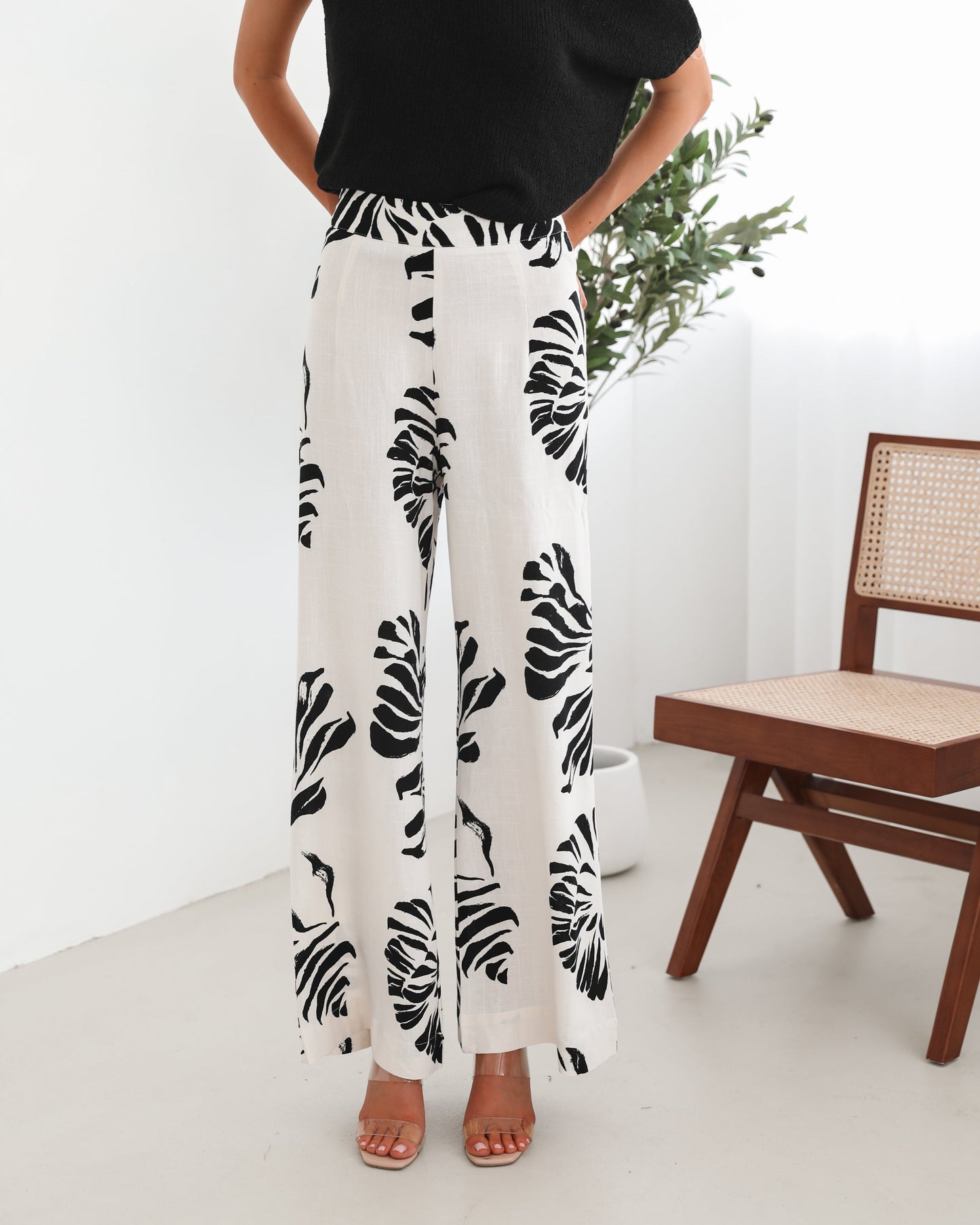 Amelyn White Print Pants | Women's Linen Blend Wide Leg Pants