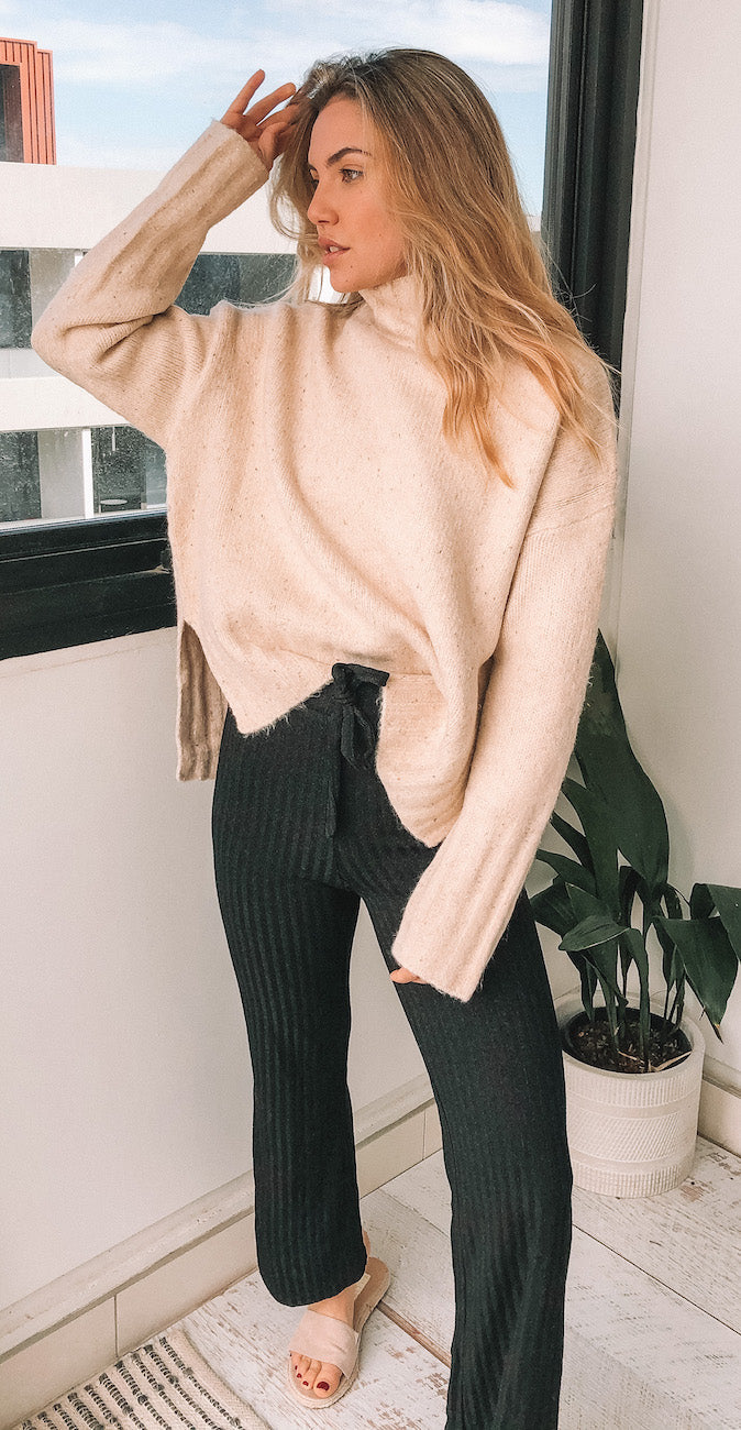 Chesterfield Jumper - Beige | Women's Heavyweight Knit Jumper