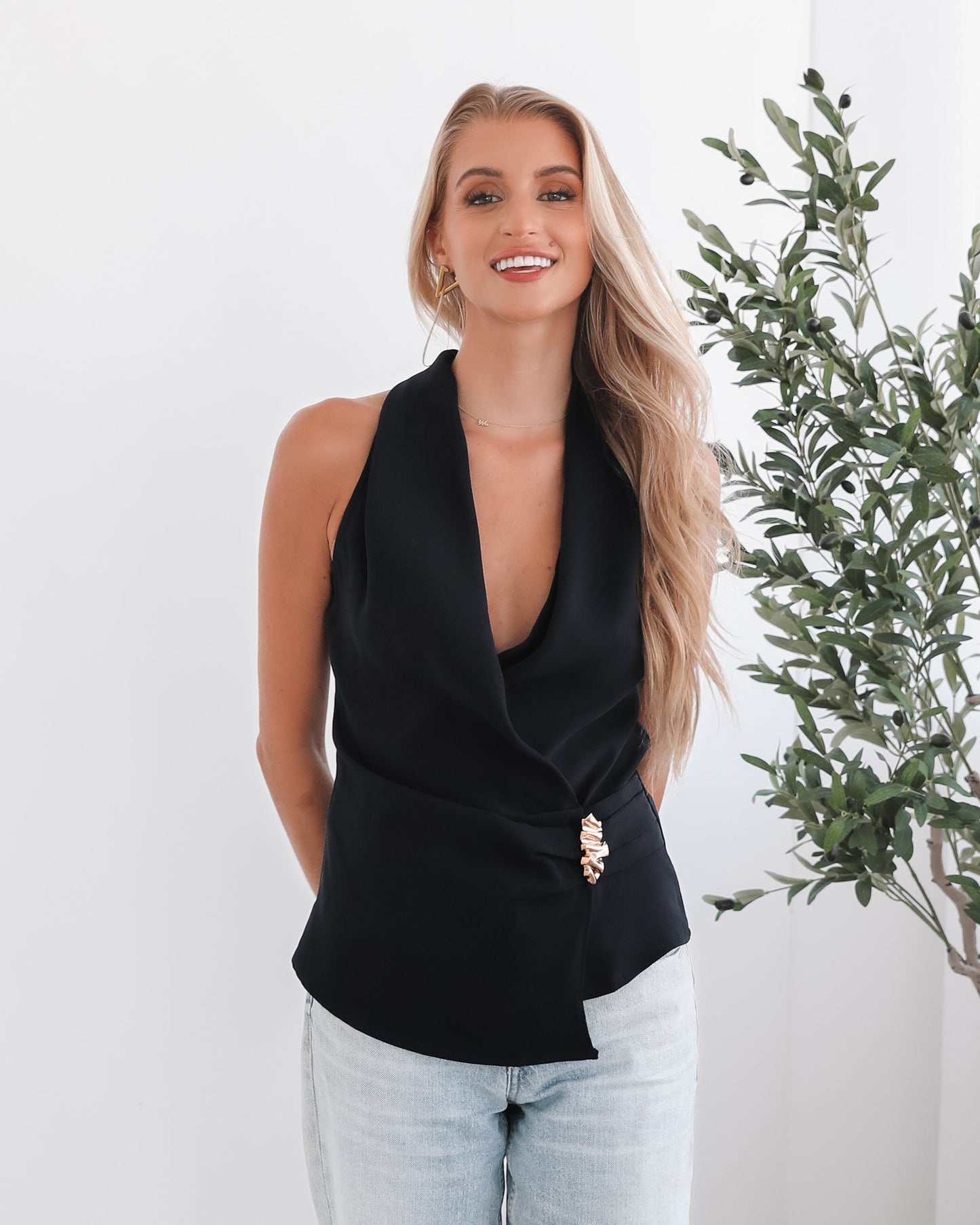 Vittoria Navy Top | Women's Plunge Neck Top